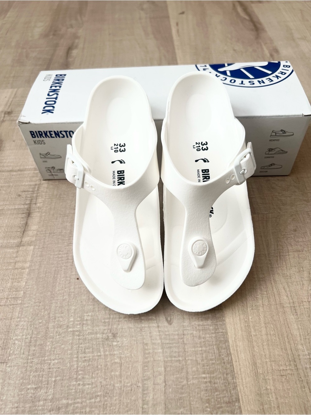 NEW IN BOX Birkenstock Kids Gizeh EVA Thong Sandals in White